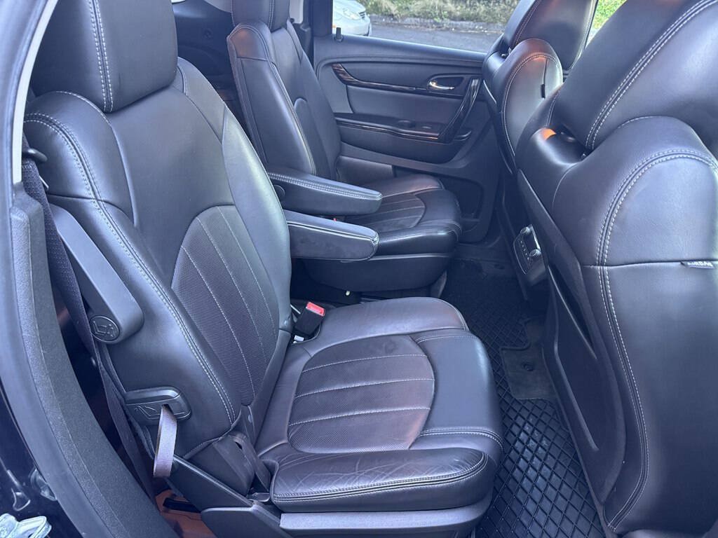 Used 2013 GMC Acadia Denali AWD/4WD image 18