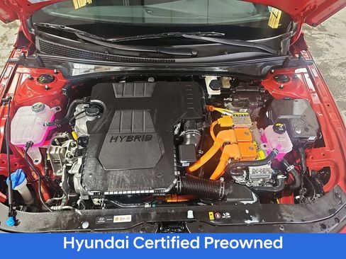 Certified 2025 Hyundai Elantra SEL FWD image 30