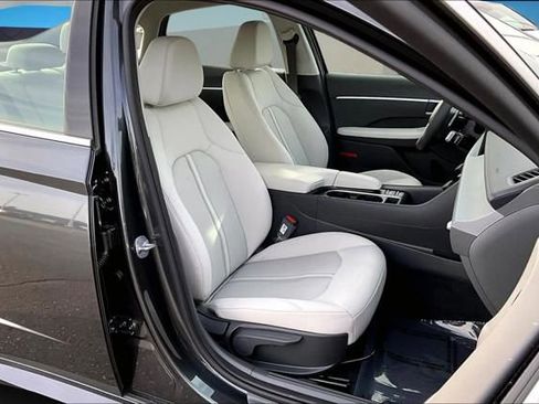 New 2026 Hyundai Sonata SEL FWD image 8