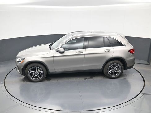 Used 2022 Mercedes-Benz GLC 300 GLC 300 image 30