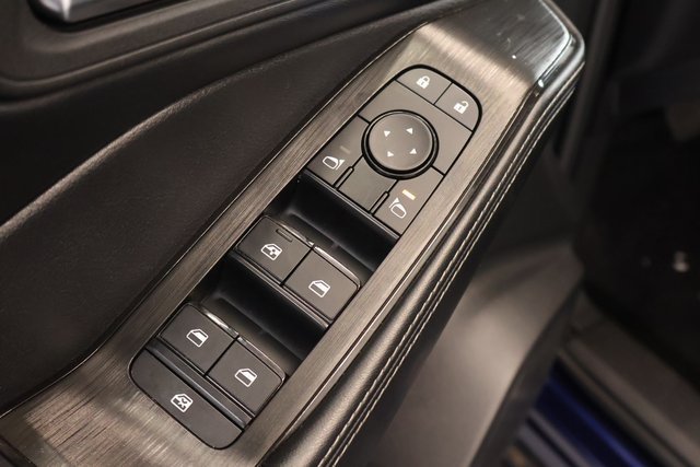 Certified 2025 Nissan Rogue SV AWD/4WD image 10
