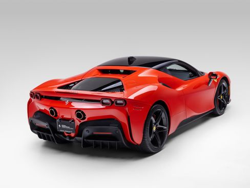 Certified 2021 Ferrari SF90 Stradale AWD/4WD image 7