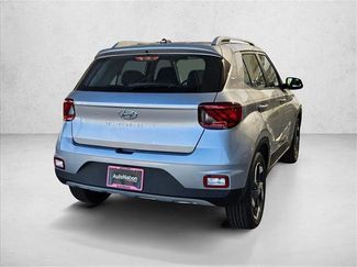 New 2026 Hyundai Venue SEL video 2