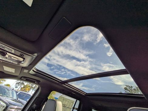 New 2026 Chevrolet Suburban Premier w/ Sun And Tow Package image 22