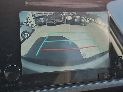 Certified 2018 Toyota Tacoma TRD Sport image 17