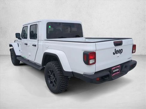 New 2026 Jeep Gladiator Sport AWD/4WD image 9