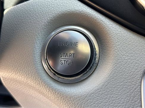 Used 2019 Mercedes-Benz GLA 250 image 24