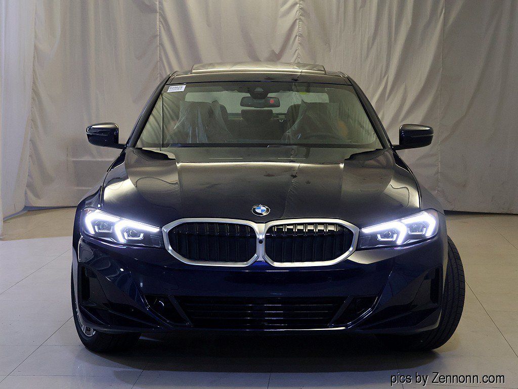 New 2026 BMW 330i xDrive Sedan w/ Premium Package AWD/4WD image 5