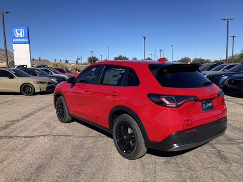 New 2026 Honda HR-V Sport image 9