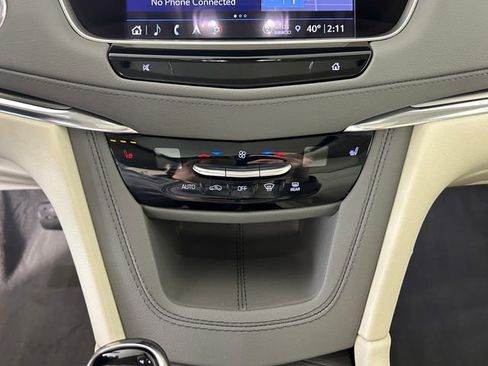 Certified 2024 Cadillac XT5 Premium Luxury w/ LPO, Floor Liner Package image 23