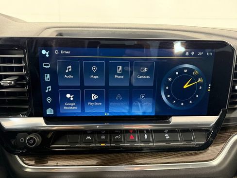 Used 2024 Chevrolet Silverado 1500 LT w/ Z71 Off-Road Package image 4