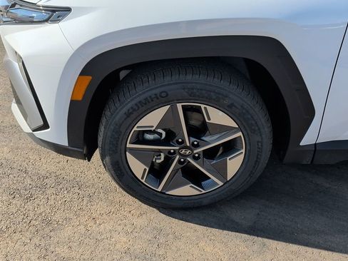 New 2026 Hyundai Tucson SEL FWD image 12