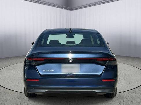 Used 2023 Honda Accord EX image 8