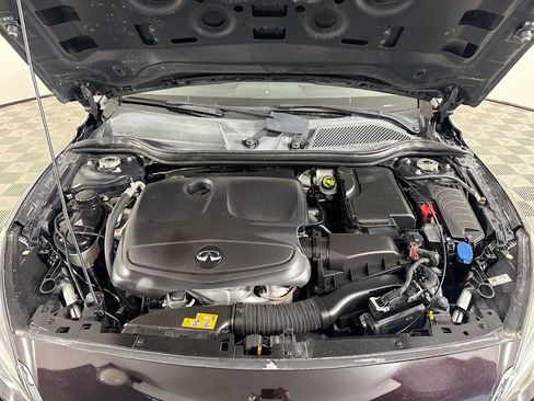 Used 2017 INFINITI QX30 Sport FWD image 38