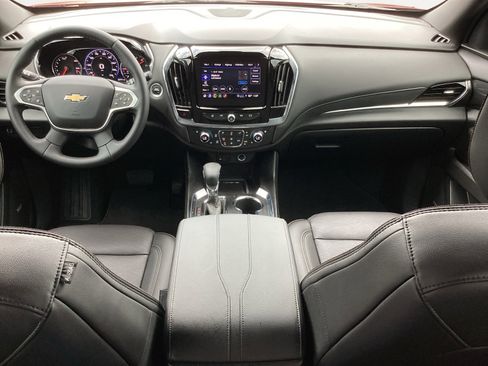 Used 2023 Chevrolet Traverse High Country AWD/4WD image 4