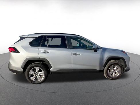 Used 2025 Toyota RAV4 XLE image 15