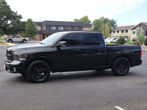 Used 2019 RAM 1500 Big Horn AWD/4WD image 10