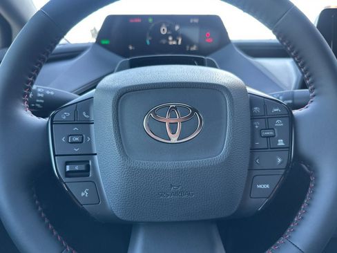 New 2026 Toyota Prius Plug-In Hybrid FWD image 26
