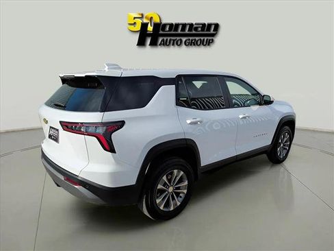 Used 2025 Chevrolet Equinox LT FWD image 5