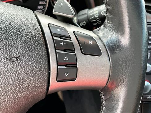 Used 2007 Chevrolet Corvette Coupe w/ Preferred Equipment Group RWD image 18