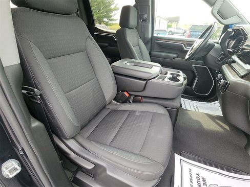 Used 2022 Chevrolet Silverado 1500 RST image 23