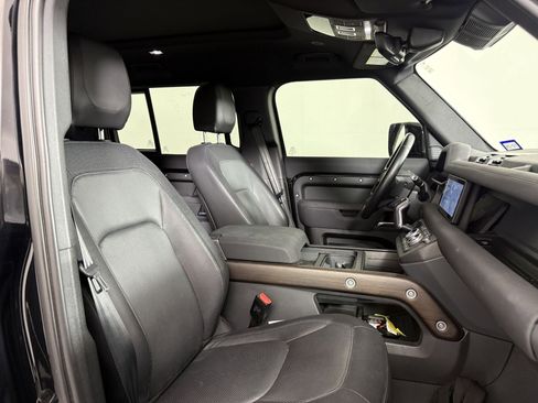 Used 2023 Land Rover Defender 110 X-Dynamic SE image 23