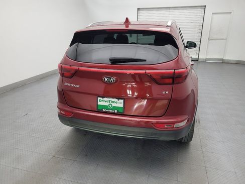 Used 2018 Kia Sportage EX AWD/4WD image 7