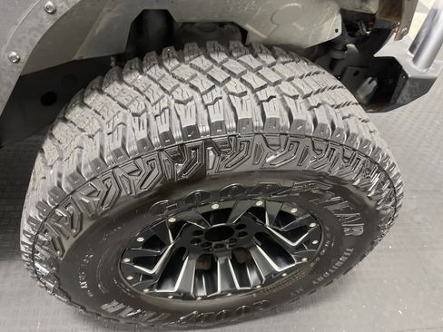 Used 2017 Jeep Wrangler Rubicon AWD/4WD image 19