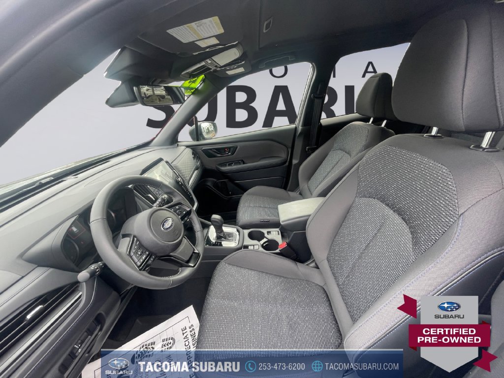 Used 2025 Subaru Forester Premium AWD/4WD image 10