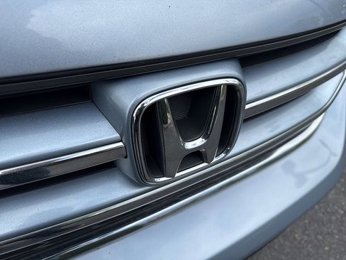 Used 2011 Honda CR-V EX-L image 16