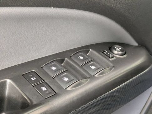 Certified 2018 Chevrolet Colorado Z71 AWD/4WD image 11