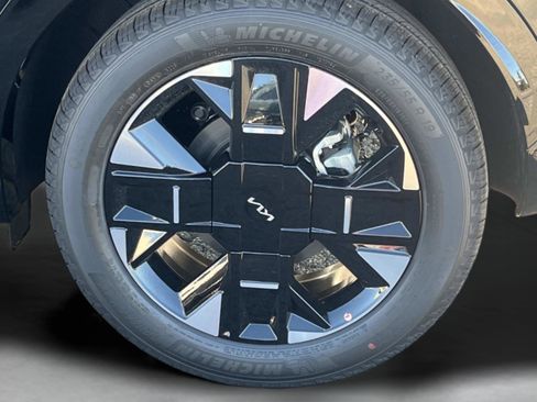 New 2026 Kia Sportage SX AWD/4WD image 11