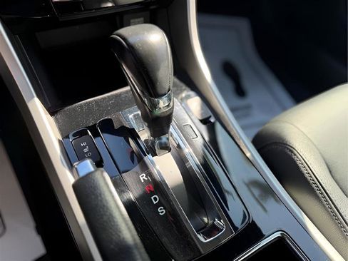 Used 2017 Honda Accord EX-L image 39