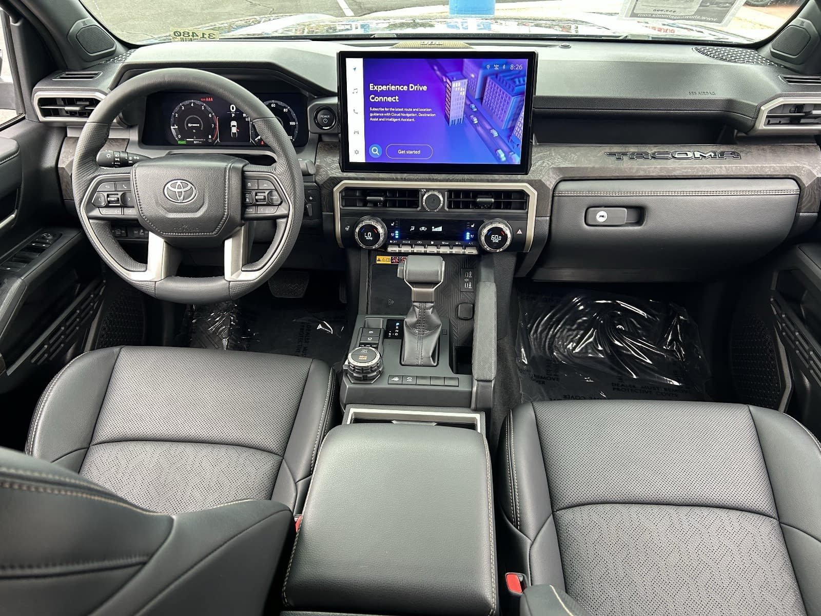Used 2025 Toyota Tacoma Limited AWD/4WD image 18