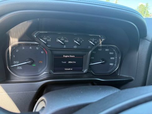 Used 2021 GMC Sierra 1500 AT4 w/ AT4 Preferred Package AWD/4WD image 11
