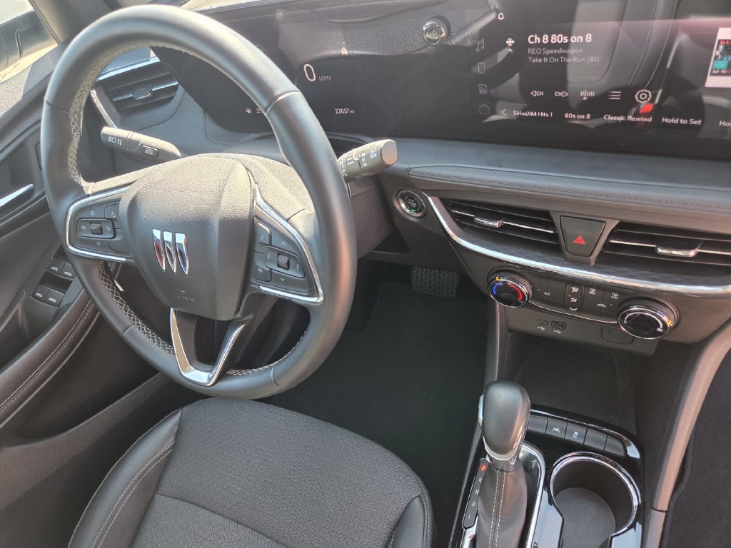 Used 2025 Buick Encore GX Preferred FWD image 31