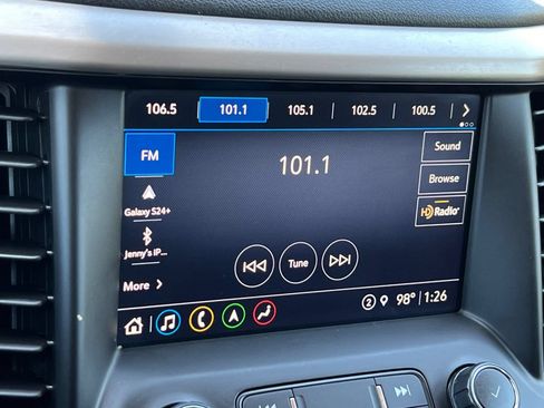Used 2021 GMC Acadia Denali w/ Denali Ultimate Package AWD/4WD image 21