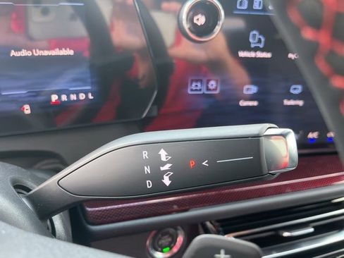 New 2026 Chevrolet Traverse RS w/ LPO, Floor Liner Package image 27