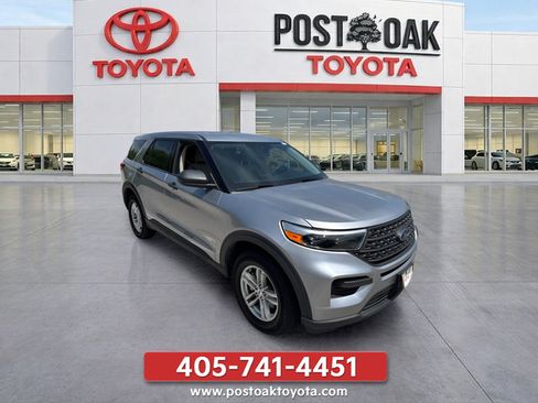 Used 2022 Ford Explorer 4WD image 3