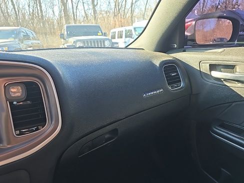Used 2019 Dodge Charger GT image 23