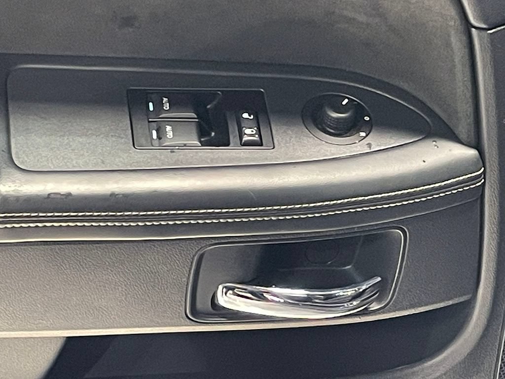 Used 2013 Dodge Challenger SRT8 w/ Harman Kardon Audio Group RWD image 63