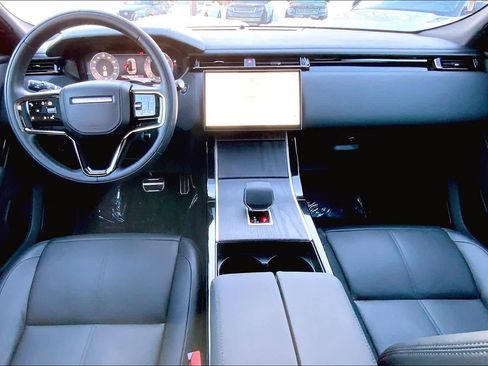 Certified 2026 Land Rover Range Rover Velar Dynamic SE image 15
