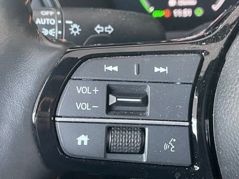 Used 2023 Honda CR-V Sport Touring image 9