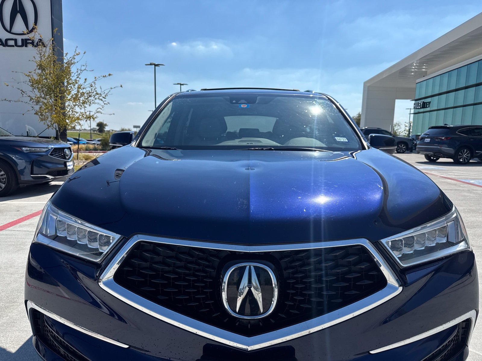 Used 2020 Acura MDX w/ Technology Package AWD/4WD image 2