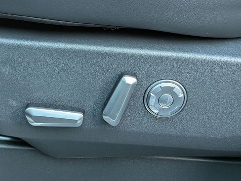 Certified 2025 Lincoln Navigator L Black Label image 24