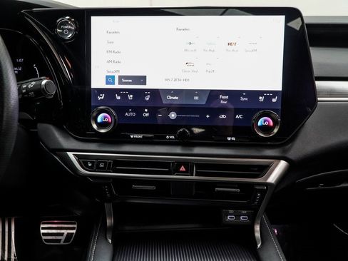 Used 2023 Lexus RX 500h F Sport image 22