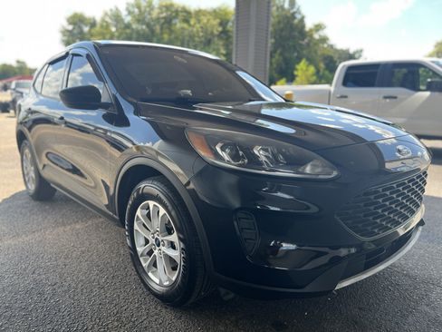 Used 2020 Ford Escape S AWD/4WD image 1