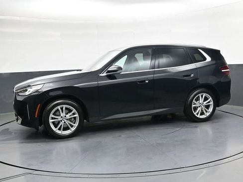 Used 2025 BMW X3 xDrive30i w/ Convenience Package image 9
