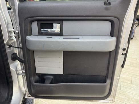 Used 2012 Ford F150 XLT w/ XLT Chrome Pkg image 34