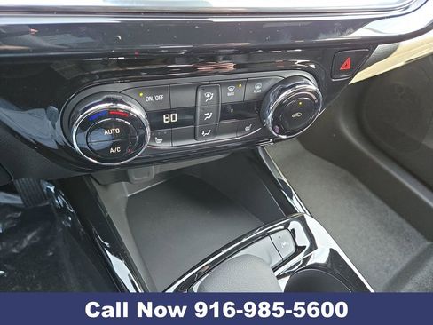 New 2026 Chevrolet Trax RS image 15